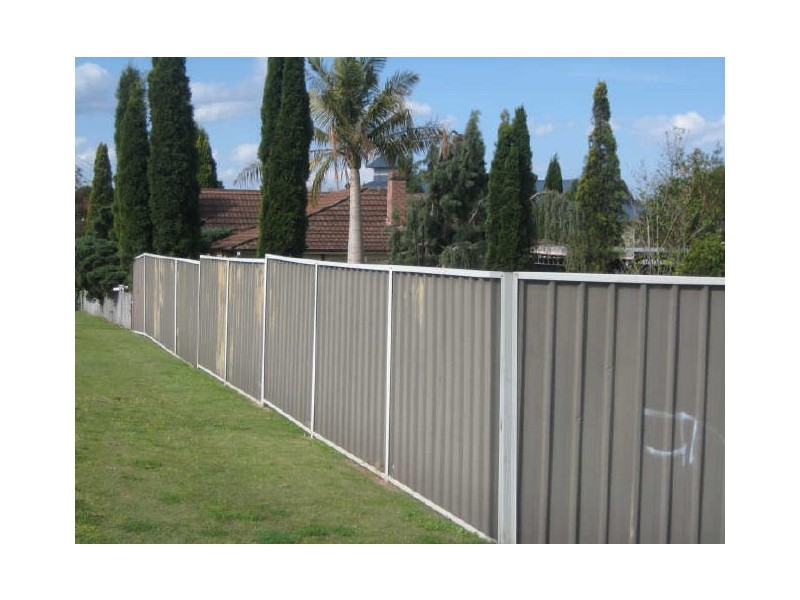 8 Tenambit Street, East Maitland NSW 2323