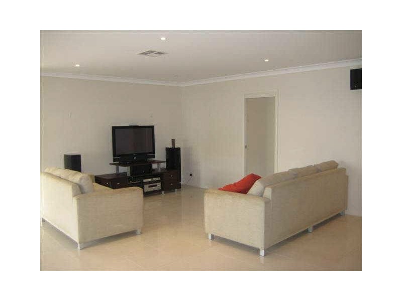 Aberglasslyn NSW 2320