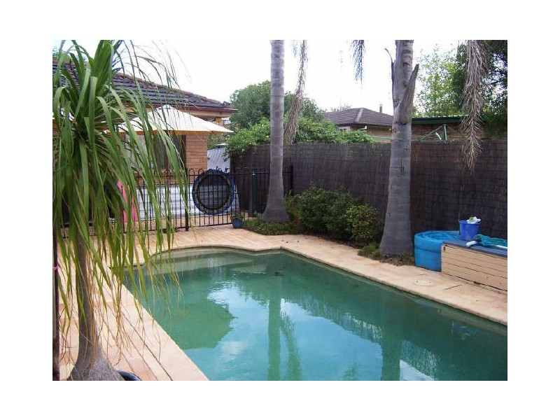 34 Stradbroke Avenue, Metford NSW 2323