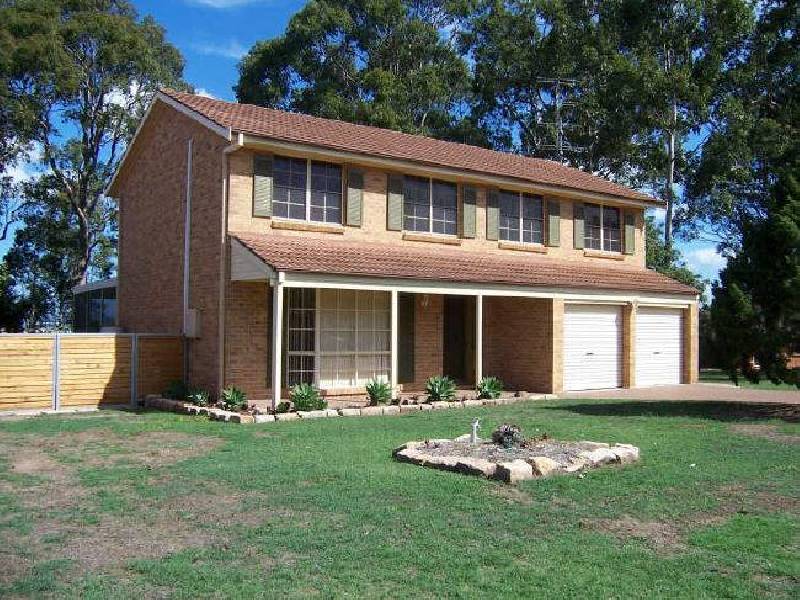 6 Centenary Close, Bolwarra Heights NSW 2320