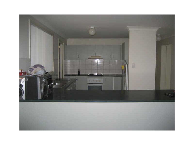 8 Nardoo Avenue, Aberglasslyn NSW 2320