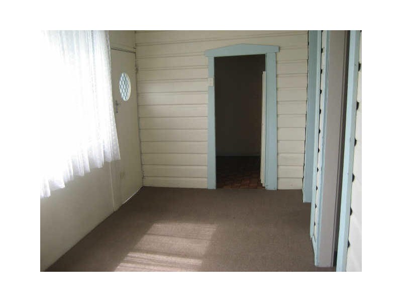 6 Hobart St, East Maitland NSW 2323