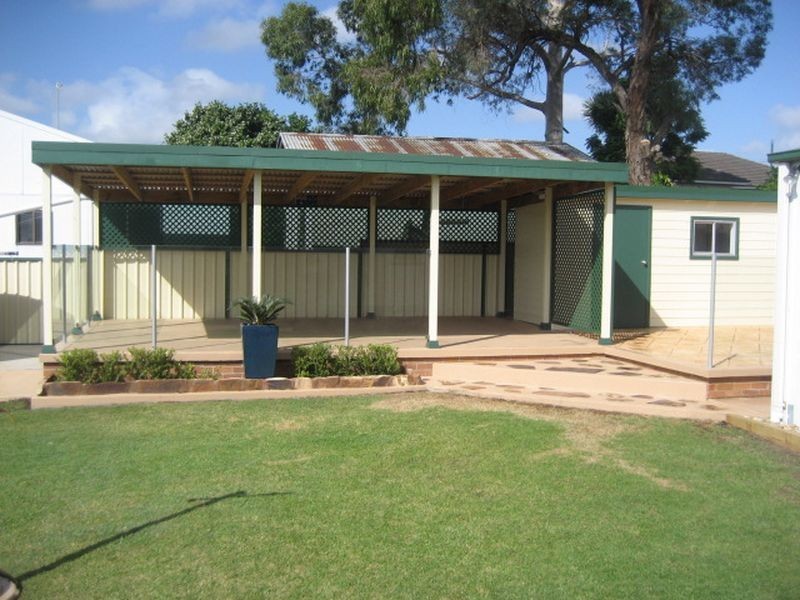 43 Alexandra Ave, Rutherford NSW 2320