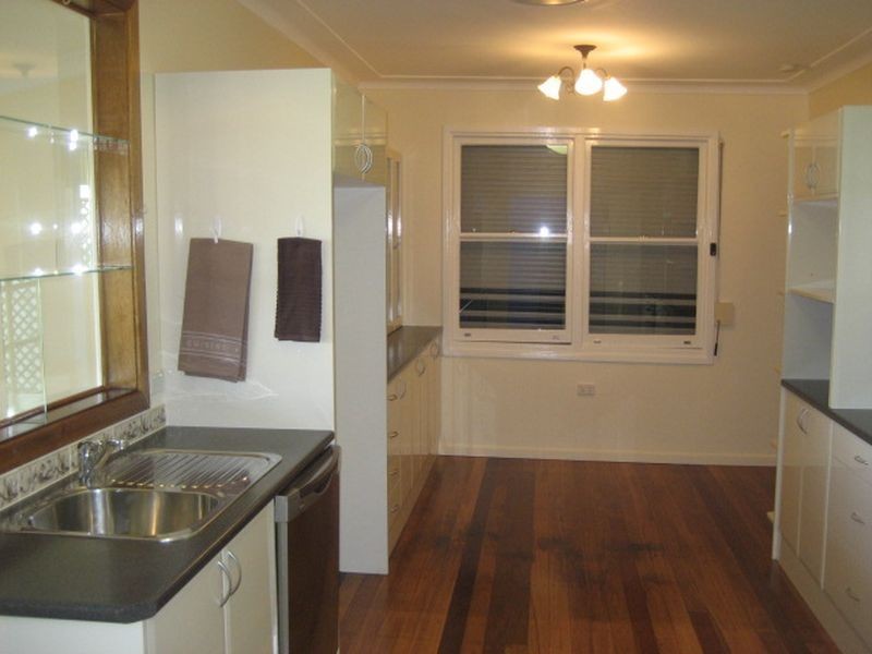 43 Alexandra Ave, Rutherford NSW 2320