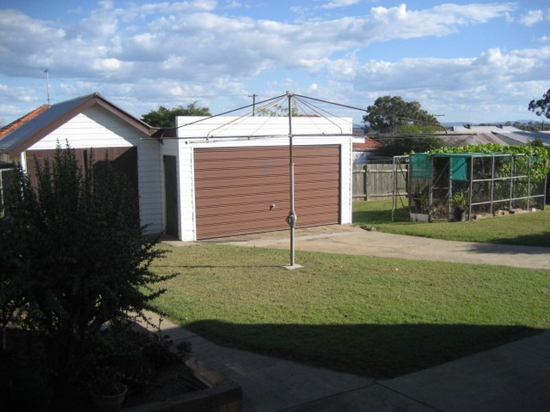 28 William St, Telarah NSW 2320