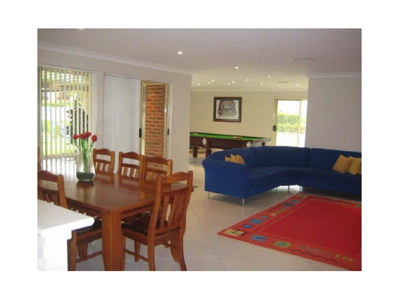 68 Budgeree Drive, Aberglasslyn NSW 2320