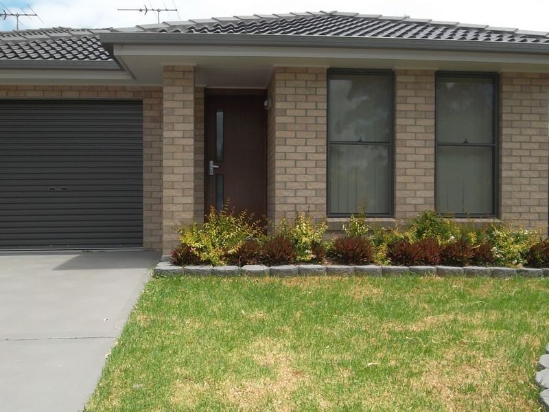 2/8 Dunmore Street, Largs NSW 2320