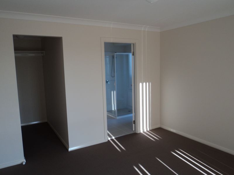 6 Fonda Place, Aberglasslyn NSW 2320