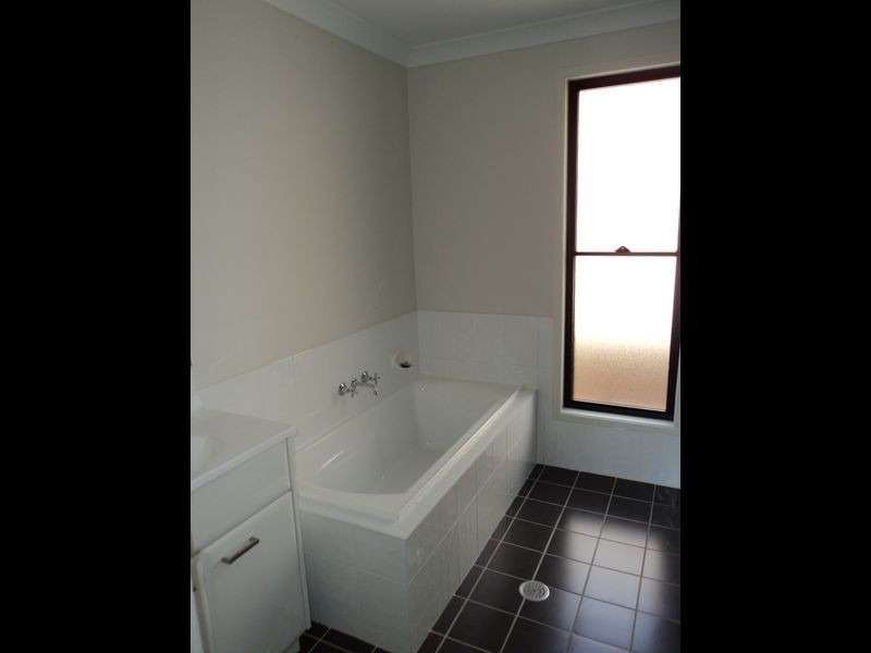 14 Southwell Avenue, Raworth NSW 2321