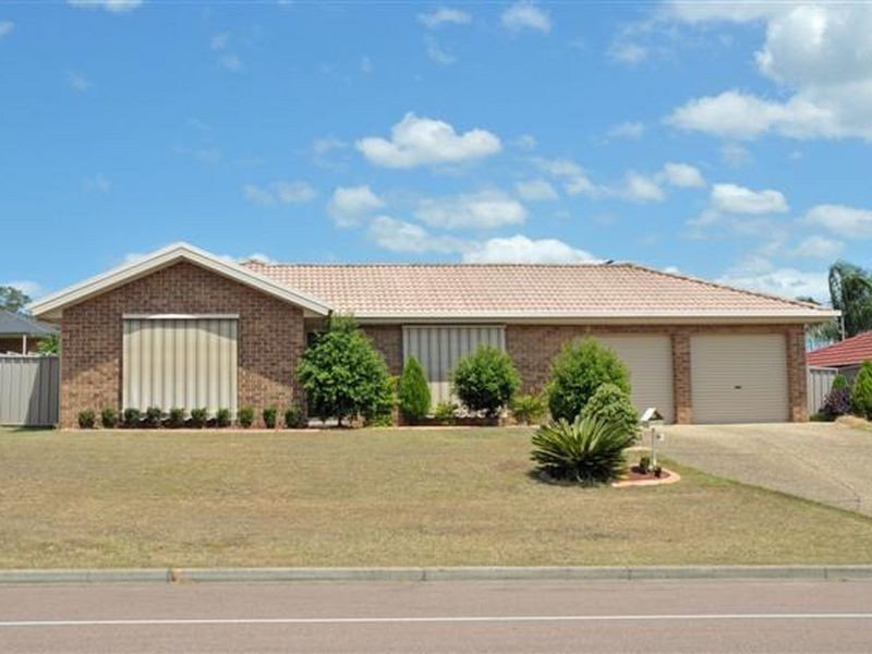 83 Denton Park Drive, Rutherford NSW 2320