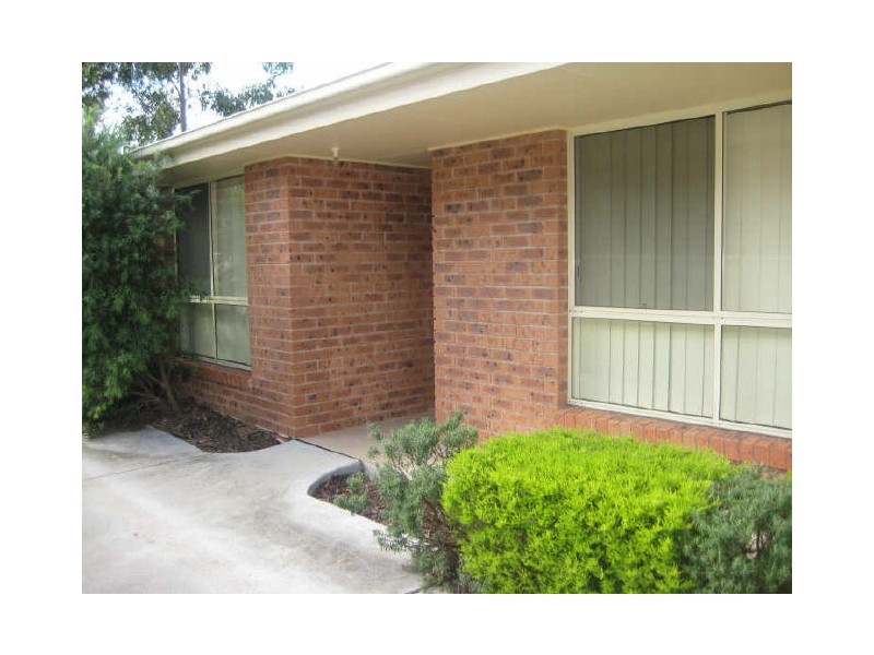2/37 Ventura Close, Rutherford NSW 2320