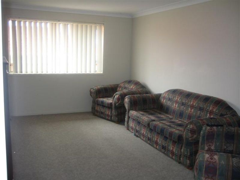 7 Hibiscus Crescent, Aberglasslyn NSW 2320