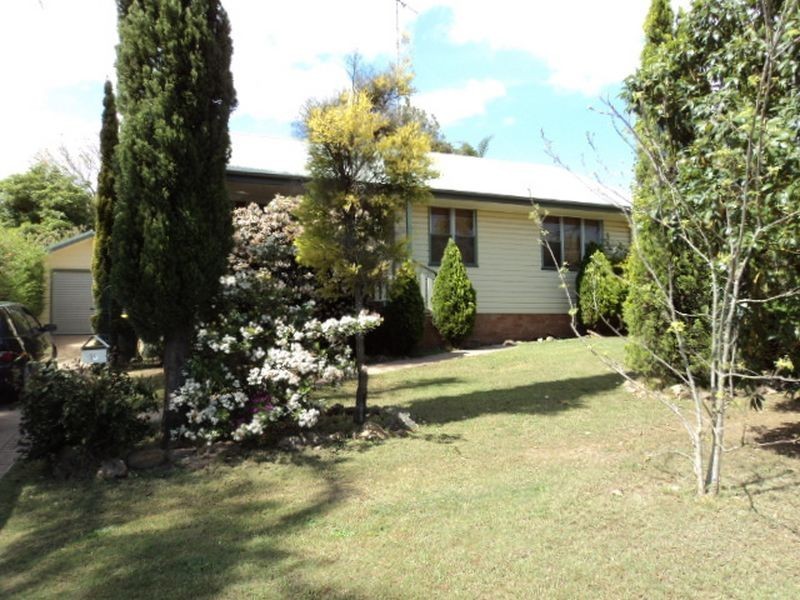15 Mawson Avenue, East Maitland NSW 2323