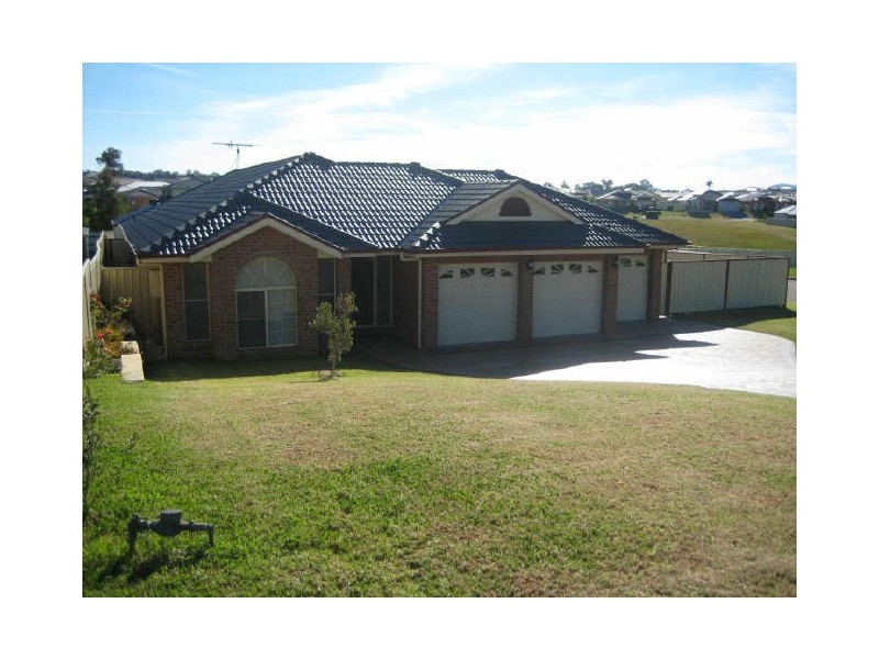 138 Aberglasslyn Road, Aberglasslyn NSW 2320