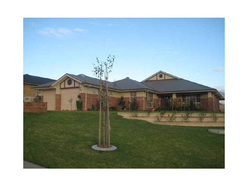 9 Stanley Close, Bolwarra Heights NSW 2320