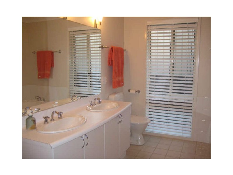 9 Stanley Close, Bolwarra Heights NSW 2320