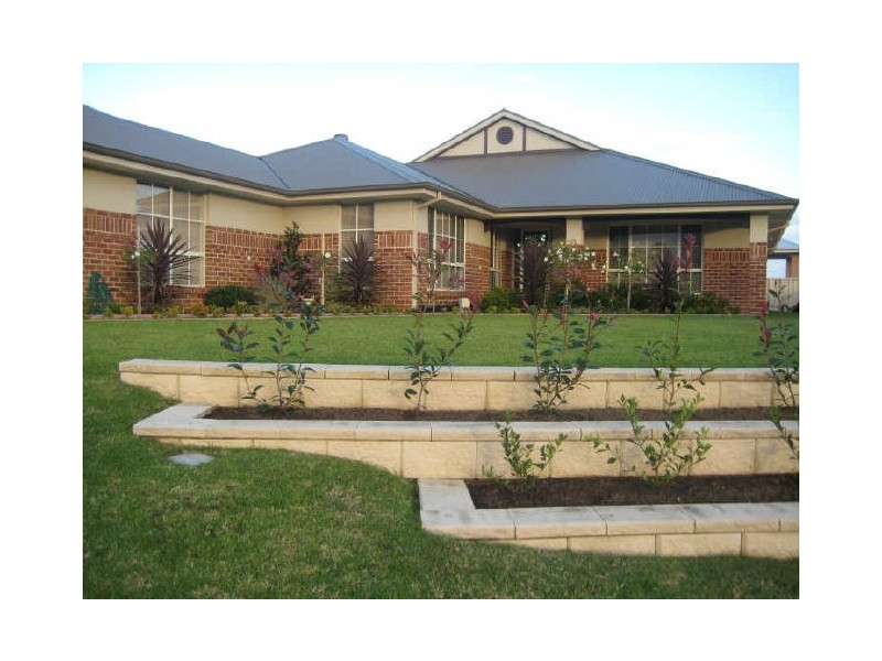 9 Stanley Close, Bolwarra Heights NSW 2320