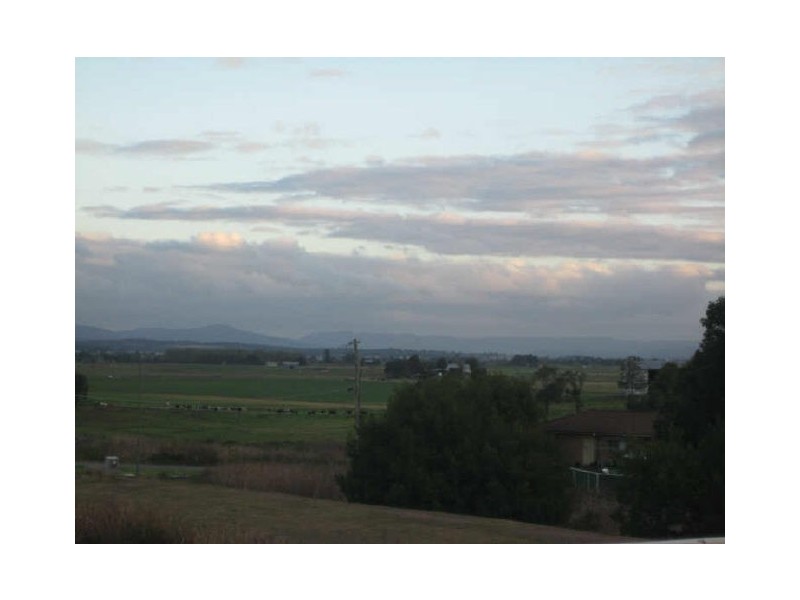 9 Stanley Close, Bolwarra Heights NSW 2320