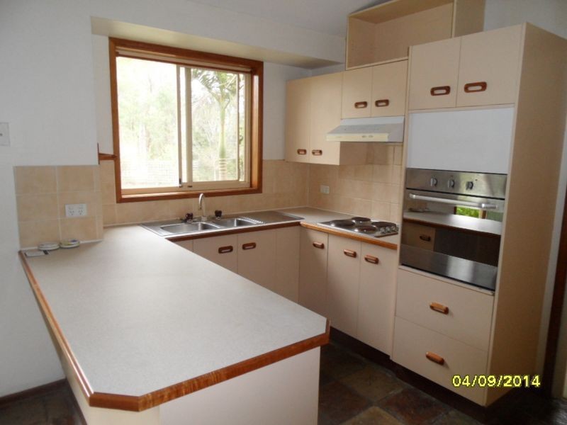 18 Wallaby Close, Berry Park NSW 2321