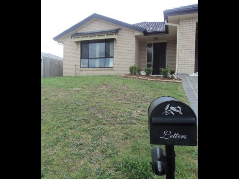 232 Denton Park Drive, Aberglasslyn NSW 2320
