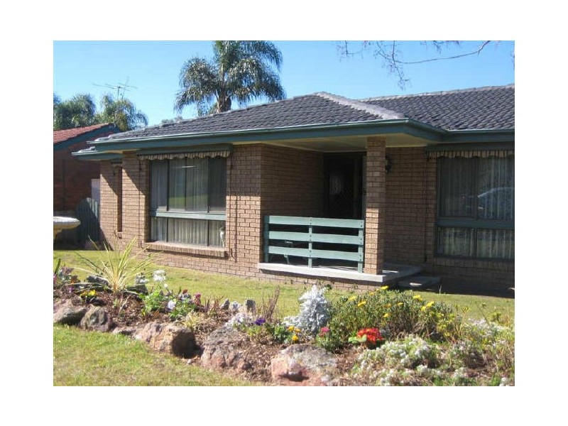13 Stradbroke Avenue, Metford NSW 2323
