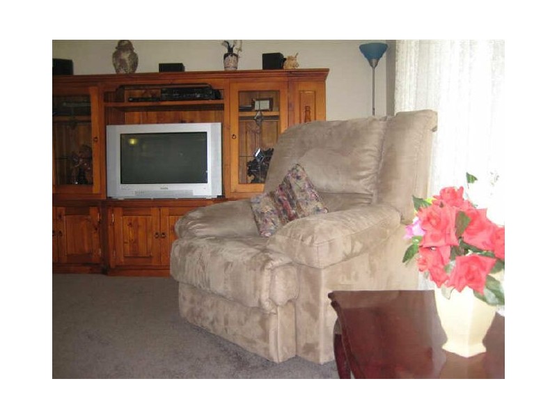 13 Stradbroke Avenue, Metford NSW 2323