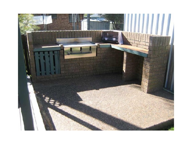 13 Stradbroke Avenue, Metford NSW 2323