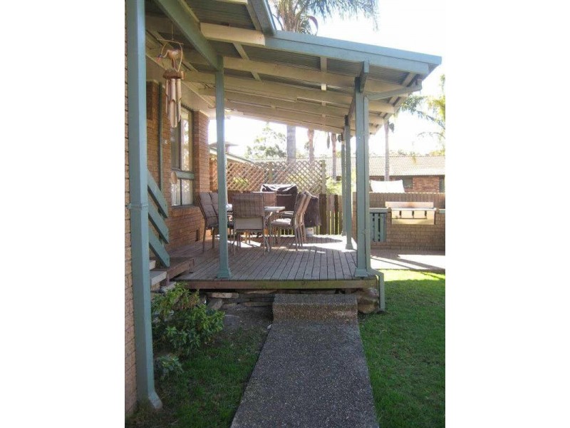 13 Stradbroke Avenue, Metford NSW 2323