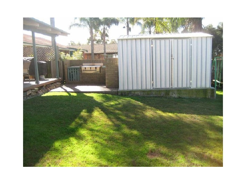 13 Stradbroke Avenue, Metford NSW 2323