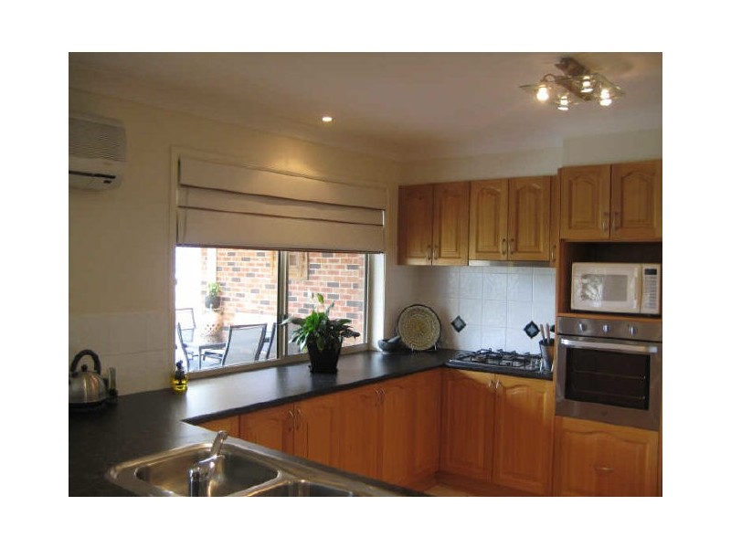 42 Pyalla Avenue, Aberglasslyn NSW 2320