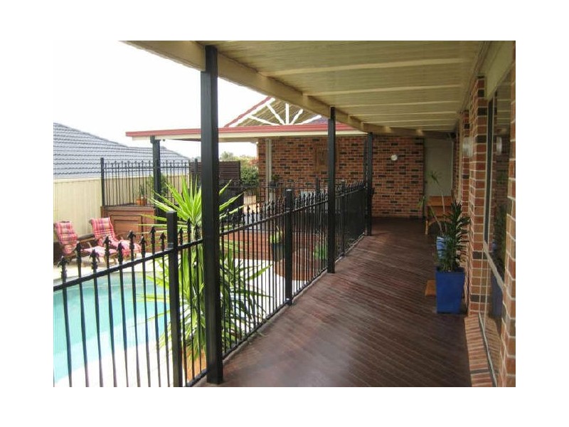 42 Pyalla Avenue, Aberglasslyn NSW 2320