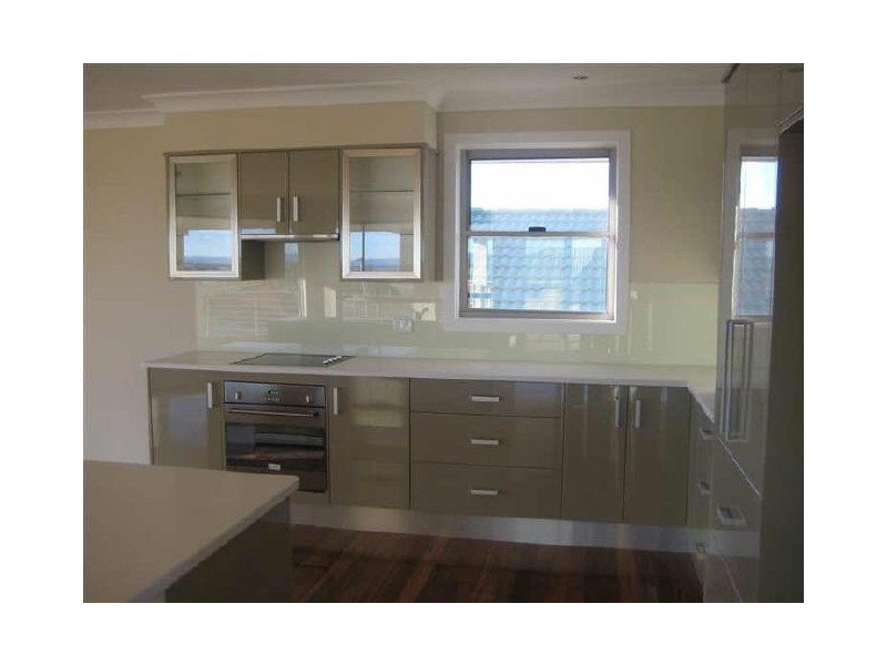 11 Margot Close, Bolwarra Heights NSW 2320