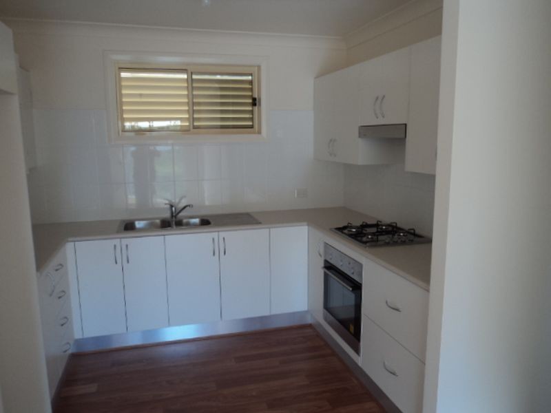 151b Regiment Rd, Rutherford NSW 2320