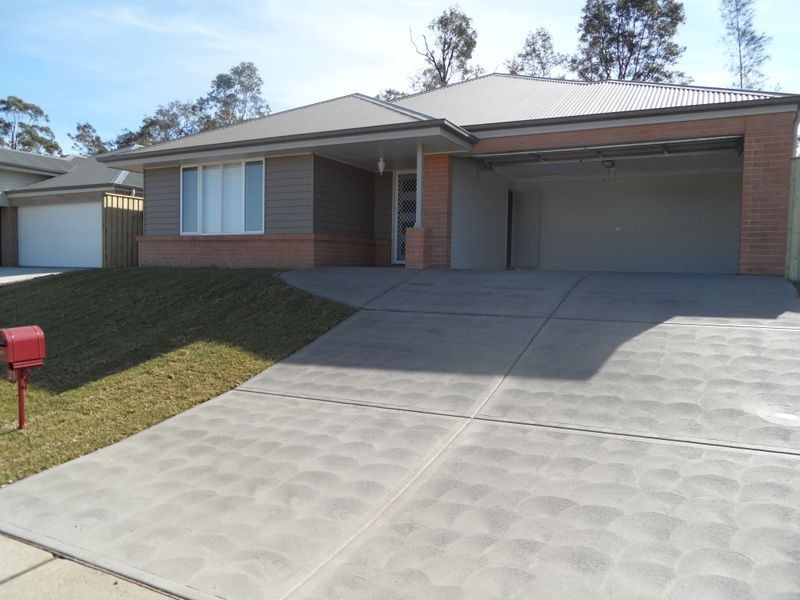 21 Honeysuckle Drive, Aberglasslyn NSW 2320