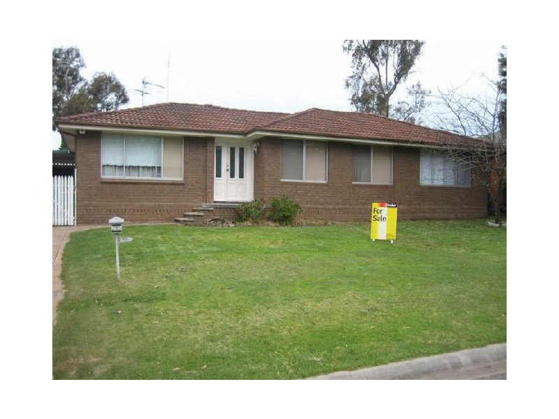 17 Yeoman Avenue, Metford NSW 2323