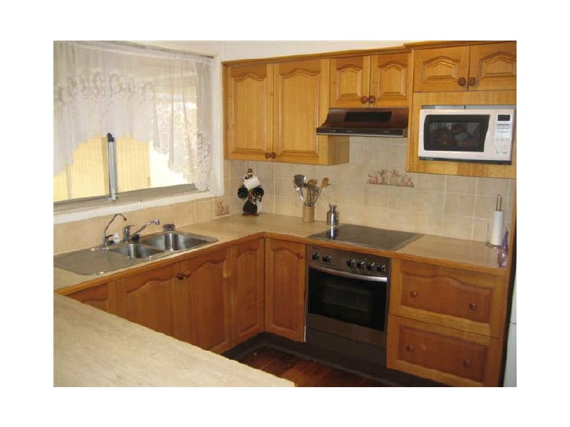 17 Yeoman Avenue, Metford NSW 2323