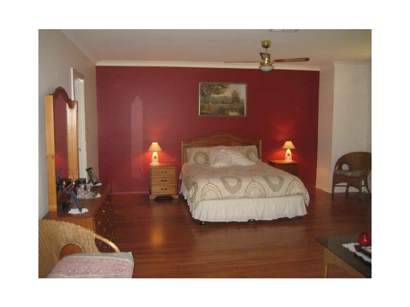 17 Fernleigh Avenue, Aberglasslyn NSW 2320