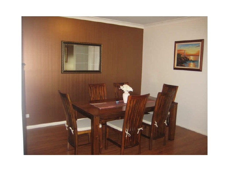 17 Fernleigh Avenue, Aberglasslyn NSW 2320