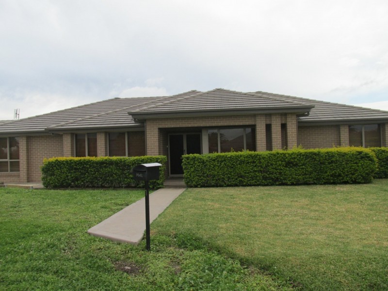 1 Coolabah St, Aberglasslyn NSW 2320