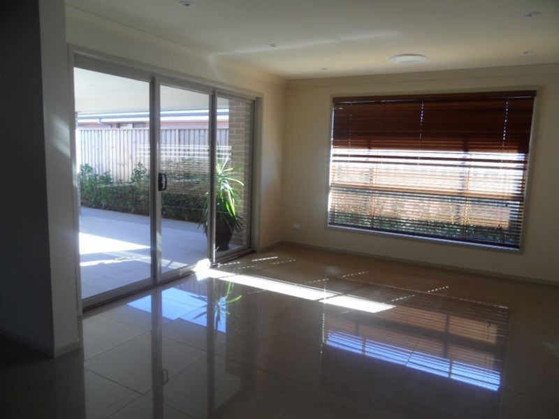 1 Coolabah St, Aberglasslyn NSW 2320