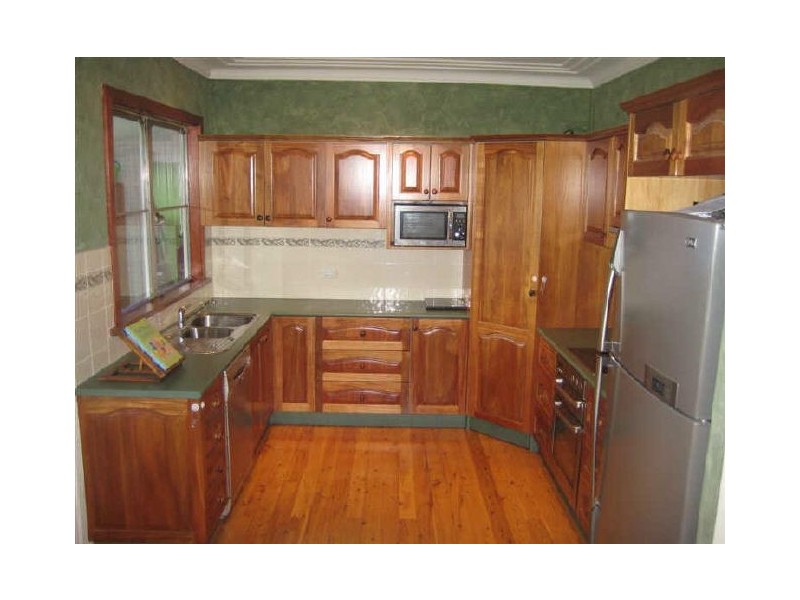 3 Glenview Street, Bolwarra Heights NSW 2320