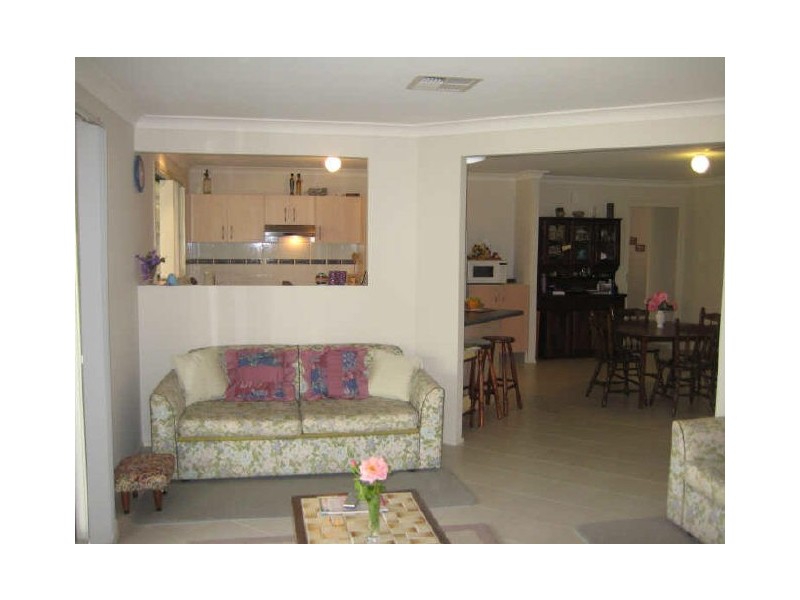 105 Avery Street, Aberglasslyn NSW 2320