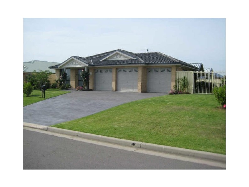 105 Avery Street, Aberglasslyn NSW 2320