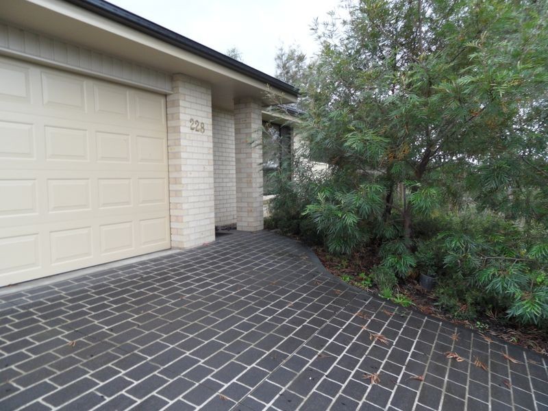 228 Denton Park Drive, Aberglasslyn NSW 2320