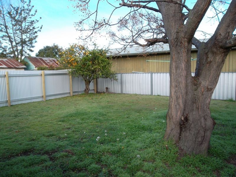 27 Allandale Rd, Cessnock NSW 2325