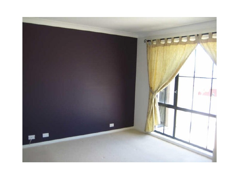 4 Peregrine Close, Aberglasslyn NSW 2320