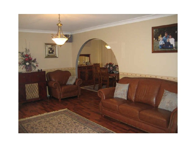 103 Weblands Street, Aberglasslyn NSW 2320