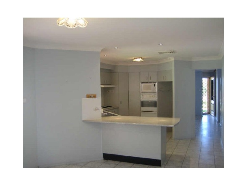 9 Lauren Close, Aberglasslyn NSW 2320