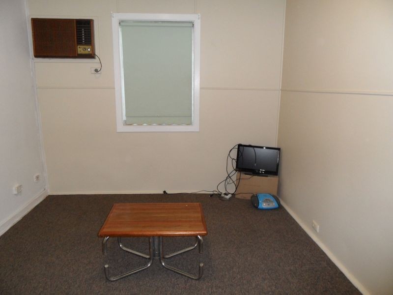 2/27 Allandale Rd, Cessnock NSW 2325