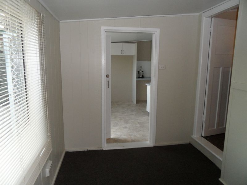 2/27 Allandale Rd, Cessnock NSW 2325